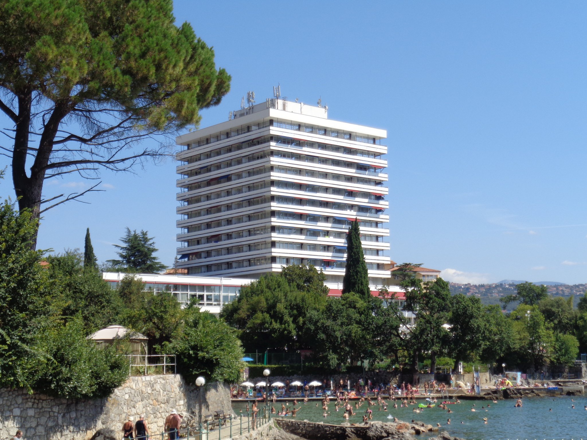 Hotel Ambasador